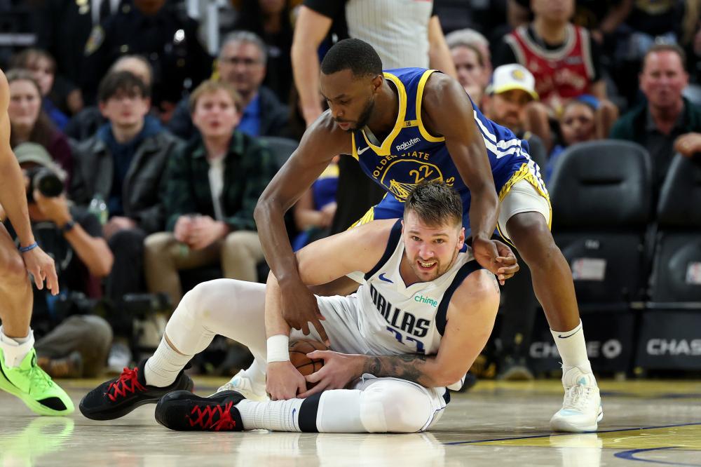 球迷反复提 球迷反复提