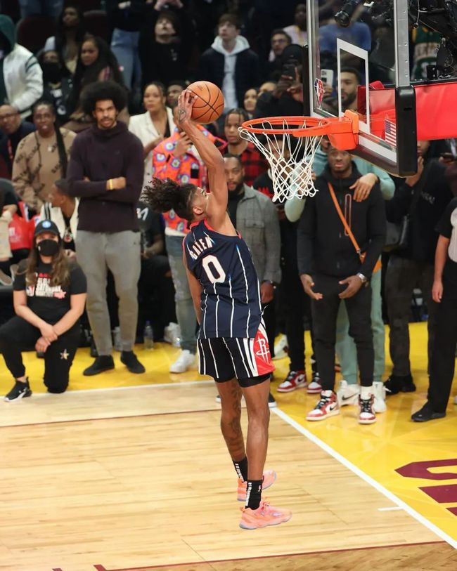 层出不穷 层出不穷