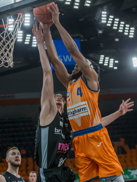 丰富的欧冠 丰富的欧冠