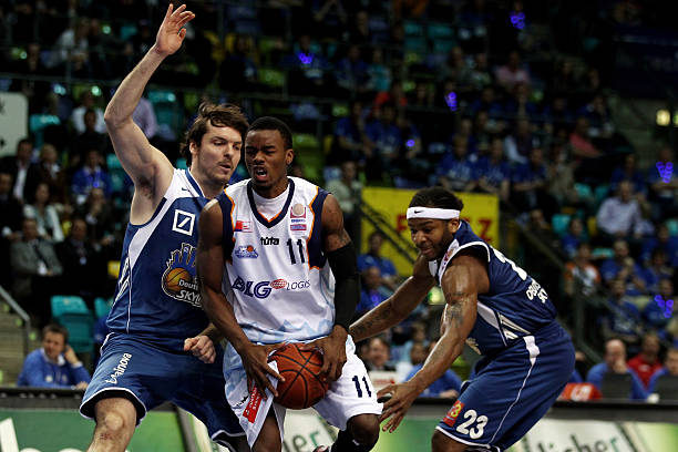 他们的合作 他们的合作