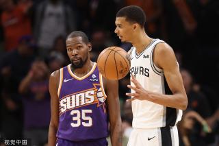 以其辉煌的 以其辉煌的